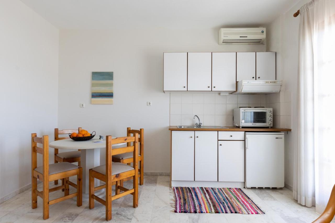 Chrysa House Apartments Agia Pelagia  Exterior photo